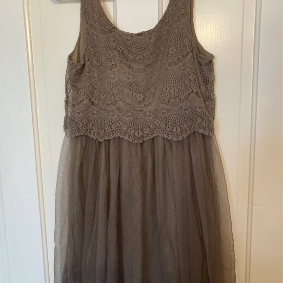 Tulle dress - Picture 3 of 3